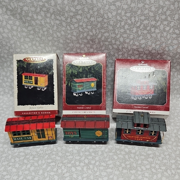 Hallmark Keepsake 96 97 98 Yuletide Central Collector's Series Train Cars - Picture 1 of 5